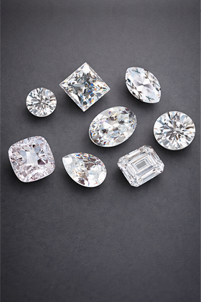Lab-grown diamond manufacturers offering multiple diamond shapes including round, oval, princess, emerald, and cushion cut lab grown diamonds for flexible jewelry manufacturing options