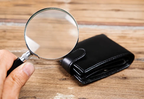 Grain, Stitching and Finish That Sells at the Counter - Luxstand first copy wallets wholesale